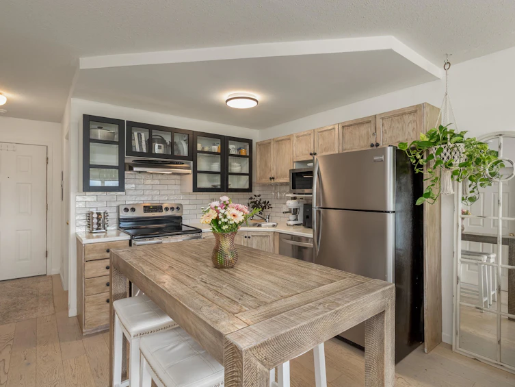 310-2221 Gondola Way, Whistler, BC, V8E 0M8 - 10