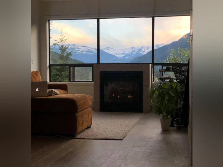 310-2221 Gondola Way, Whistler, BC, V8E 0M8 - 6