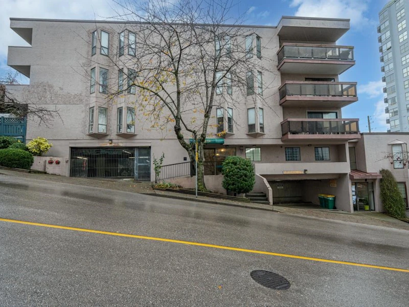 8 - 45 Fourth Street, New Westminster BC V3L 5H7