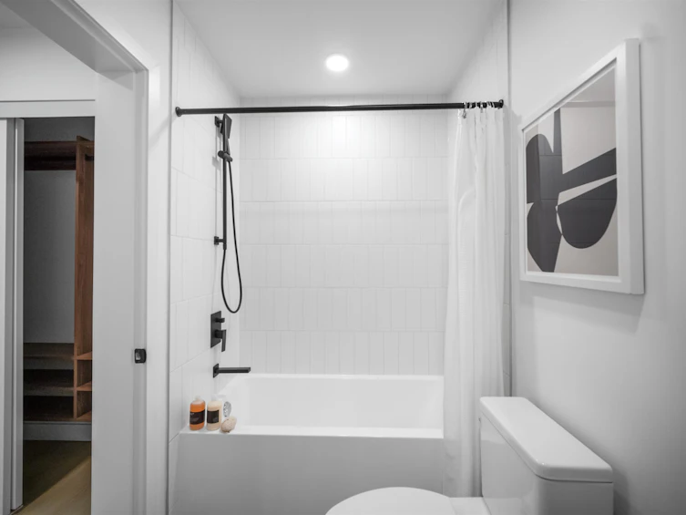 501-422 E 3rd Street, North Vancouver, BC, V7L 0K1 - 19