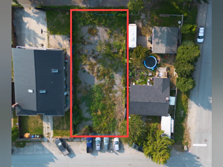 38083 Fourth Avenue, Squamish, BC, V8B 0A4