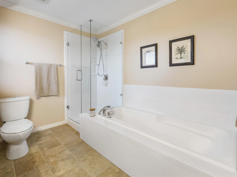 8470 166a Street, Surrey, BC, V4N 4Z4 - 28