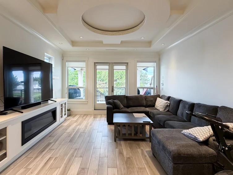 10297 Bird Road, Richmond, BC, V6X 1N4 - 10