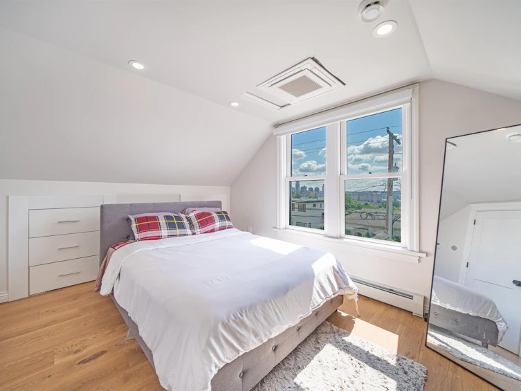 1407 Sixth Avenue, New Westminster, BC, V3M 2C5 - 14