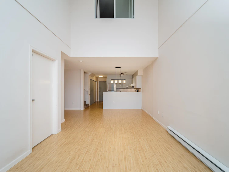 307-418 E Broadway, Vancouver, BC, V5T 1X2 - 9