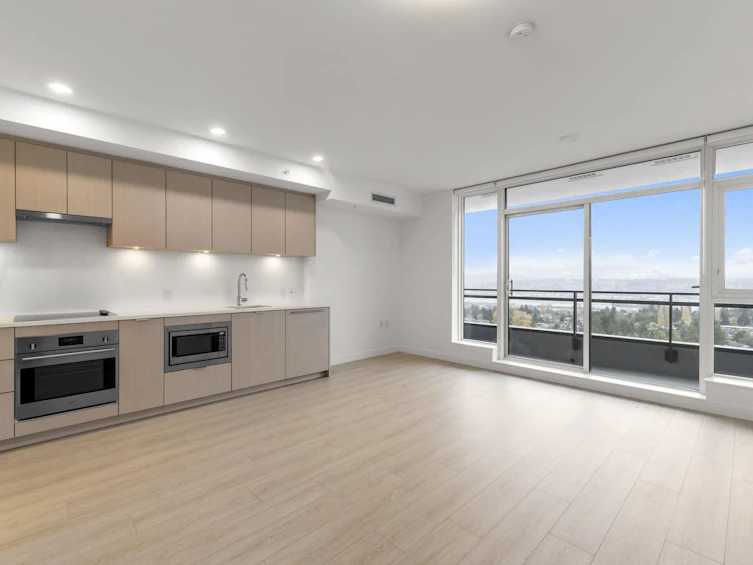1810-13675 107a Avenue, Surrey, BC, V3T 2H3 - 3