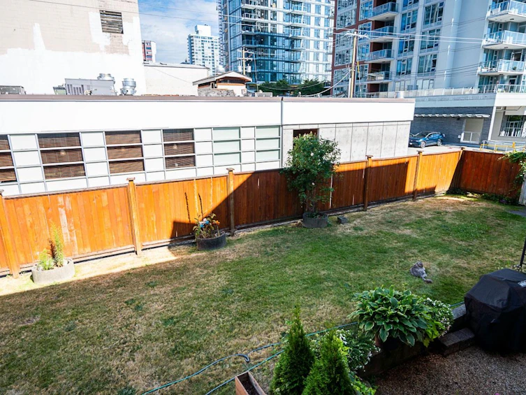 208-1550 Chesterfield Avenue, North Vancouver, BC, V7M 2N6 - 28