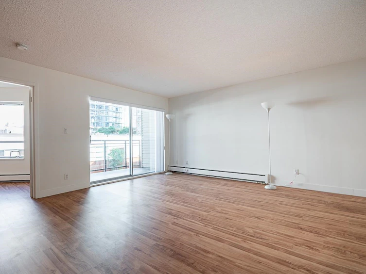 208-1550 Chesterfield Avenue, North Vancouver, BC, V7M 2N6 - 14