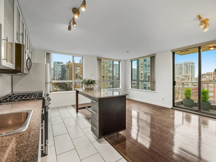 804-1225 Richards Street, Vancouver, BC, V6B 1E6 - 4