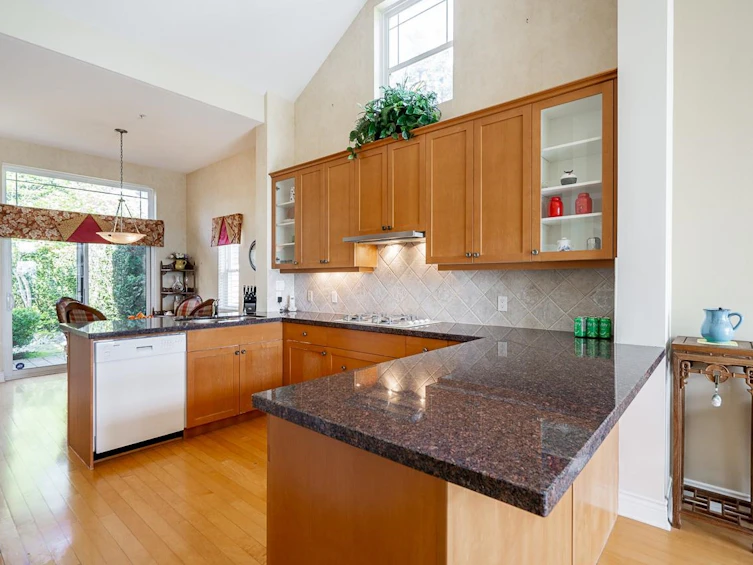 4918 Edendale Lane, West Vancouver, BC, V7W 3H7 - 10