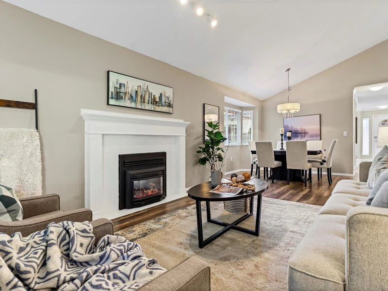 18 - 11950 Laity Street, Maple Ridge BC V2X 5A6