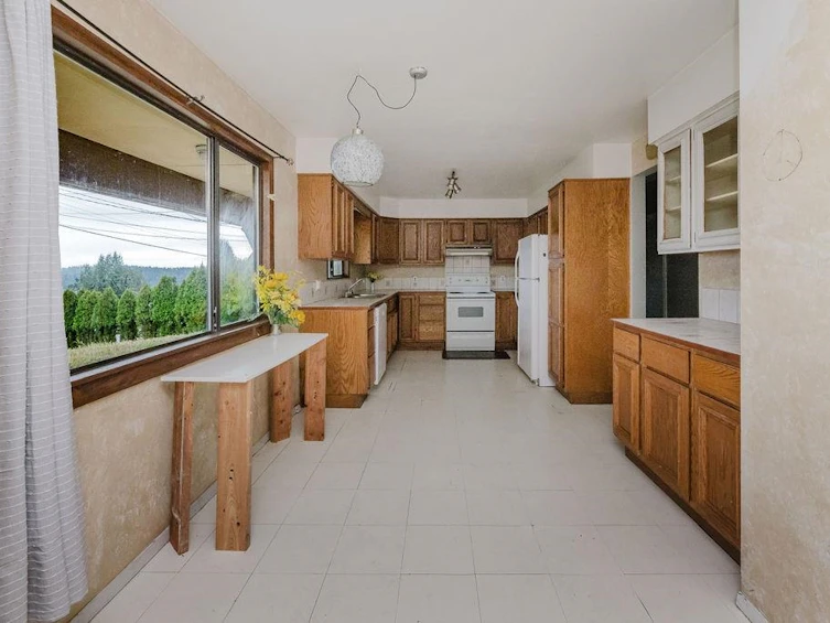 635 Martin Road, Gibsons, BC, V0N 1V9 - 10