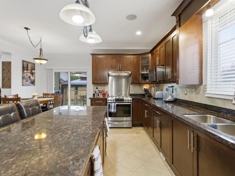 21195 83a Avenue, Langley, BC, V2Y 0C4 - 14