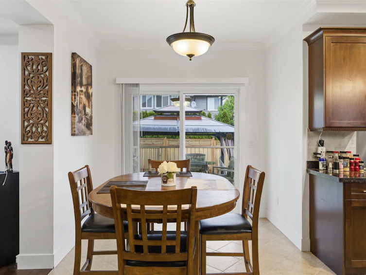 21195 83a Avenue, Langley, BC, V2Y 0C4 - 17