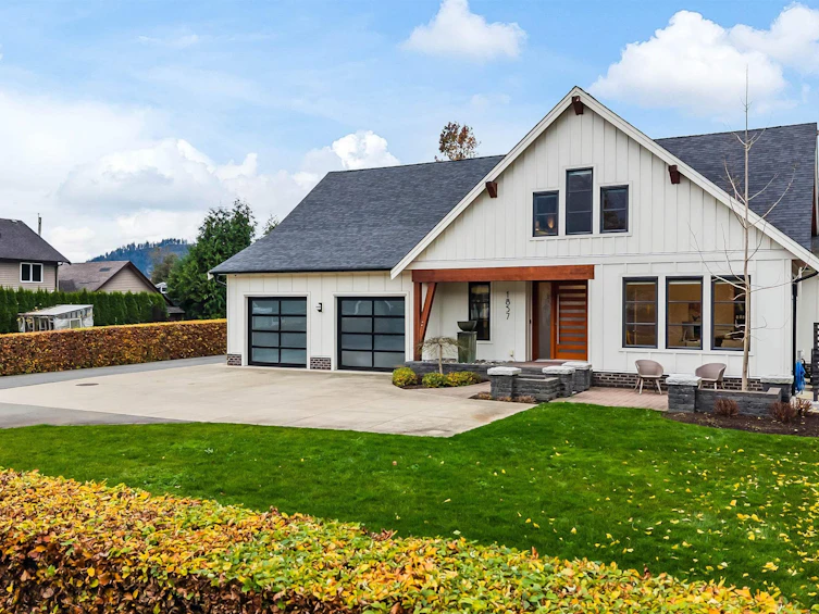 1857 Agassiz Avenue, Agassiz, BC, V0M 1A3 - 2