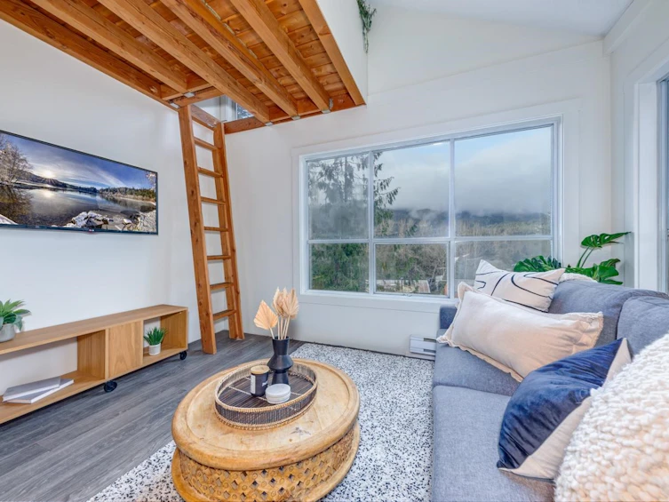 1-2158 Sarajevo Drive, Whistler, BC, V8E 0B5 - 2