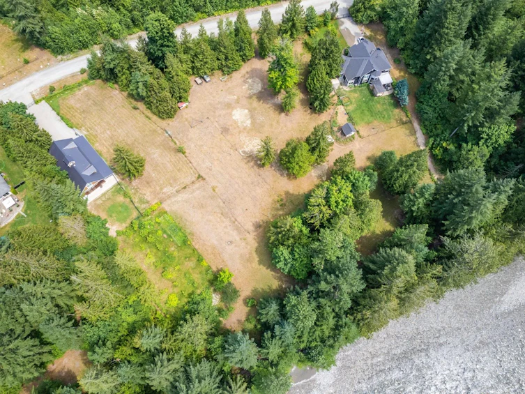 65727 Gardner Drive, Hope, BC, V0X 1L1