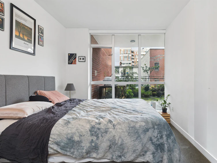 309-221 Union Street, Vancouver, BC, V6A 0B4 - 16