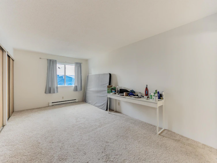 203-7162 133a Street, Surrey, BC, V3W 7Z9 - 9