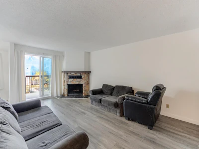 203-7162 133a Street - 4