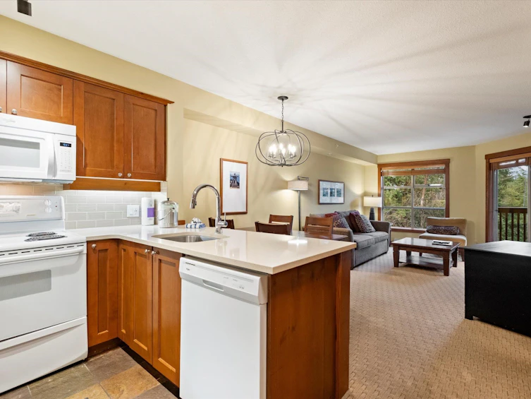 412G3-4653 Blackcomb Way, Whistler, BC, V8E 0Y9 - 7