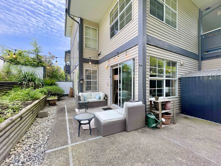 35-689 Park Road, Gibsons, BC, V0N 1V7