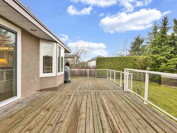 8518 165a Street, Surrey, BC, V4N 3H2 - 40