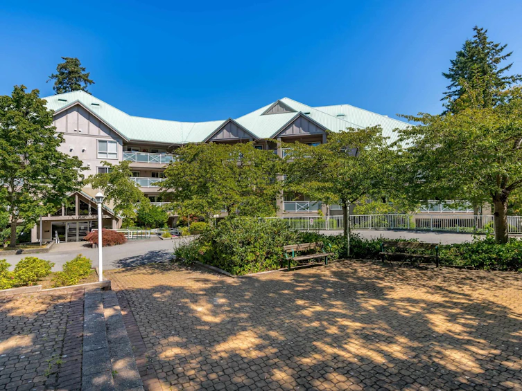 210-15150 29a Avenue, Surrey, BC, V4P 3B1 - 11