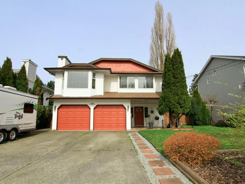 20147 Wanstead Street, Maple Ridge BC V2X 0T2