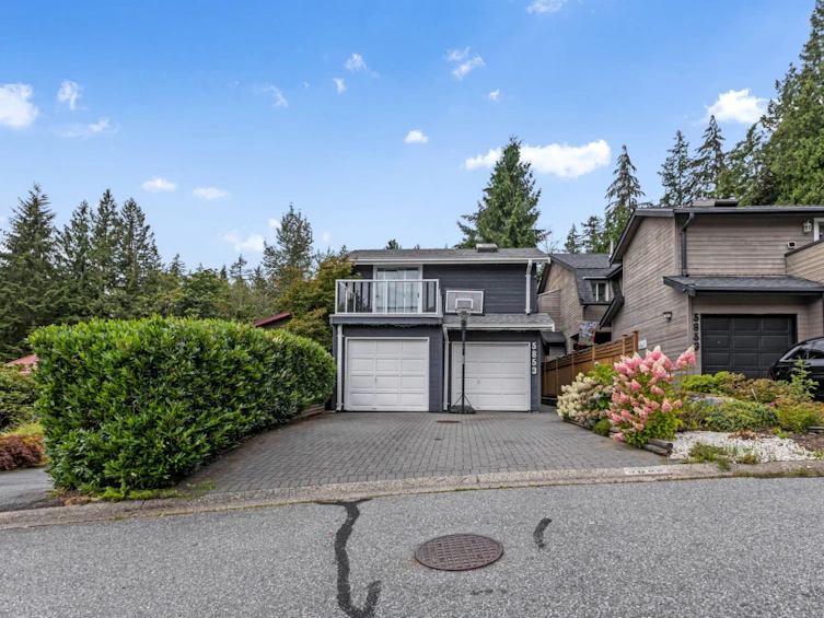 5853 Grousewoods Crescent, North Vancouver, BC, V7R 4V3 - 2