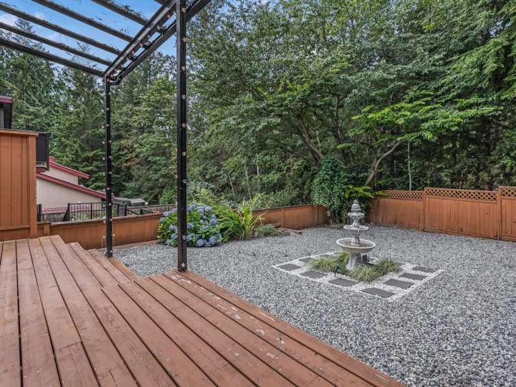 5853 Grousewoods Crescent, North Vancouver, BC, V7R 4V3 - 26