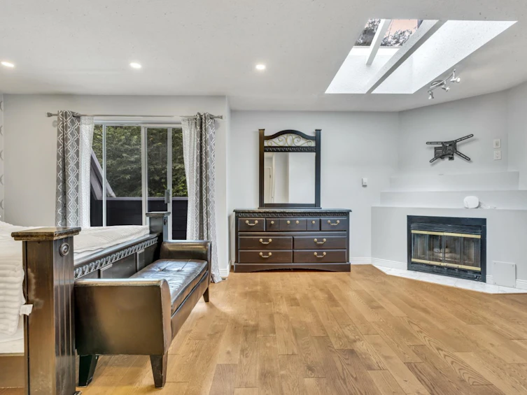 5853 Grousewoods Crescent, North Vancouver, BC, V7R 4V3 - 10