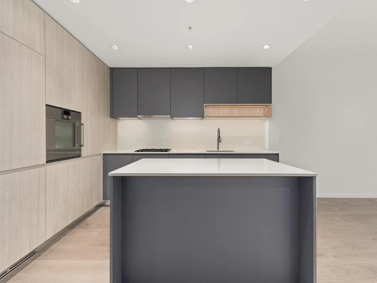 1105-6500 Minoru Boulevard, Richmond, BC, V6Y 0N3 - 3