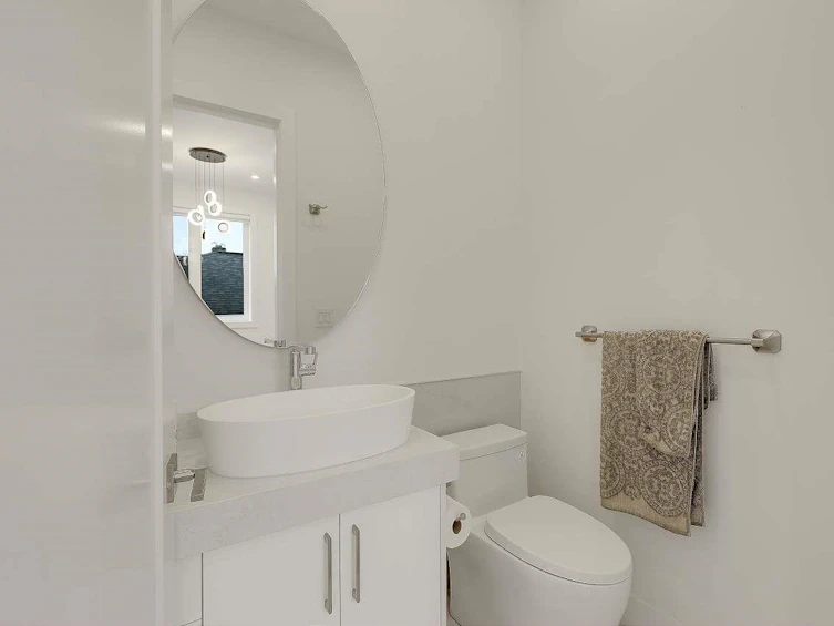 3073 E 3rd Avenue, Vancouver, BC, V5M 1H9 - 27