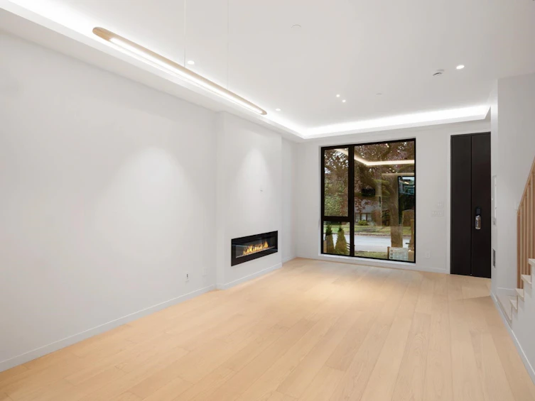 1-8226 Adera Street, Vancouver, BC, V6P 2V4 - 5
