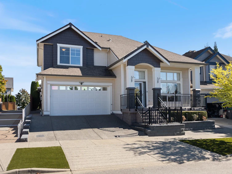 16478 59a Avenue, Surrey, BC, V3S 6M6 - 2