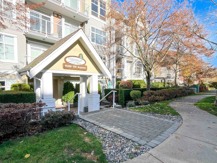 207-15299 17a Avenue, Surrey, BC, V4A 1V4 - 2
