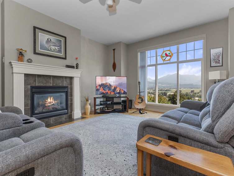 76-8590 Sunrise Drive, Chilliwack, BC, V2R 3Z4 - 3