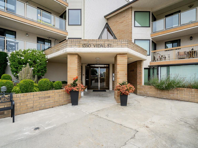 519-1350 Vidal Street, Surrey, BC, V4B 5G6 - 23