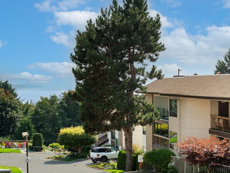 519-1350 Vidal Street, Surrey, BC, V4B 5G6 - 10