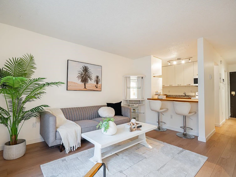 101-550 E 7th Avenue, Vancouver, BC, V5T 1N7 - 3