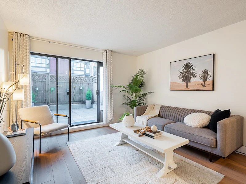 101 - 550 E 7th Avenue, Vancouver BC V5T 1N7