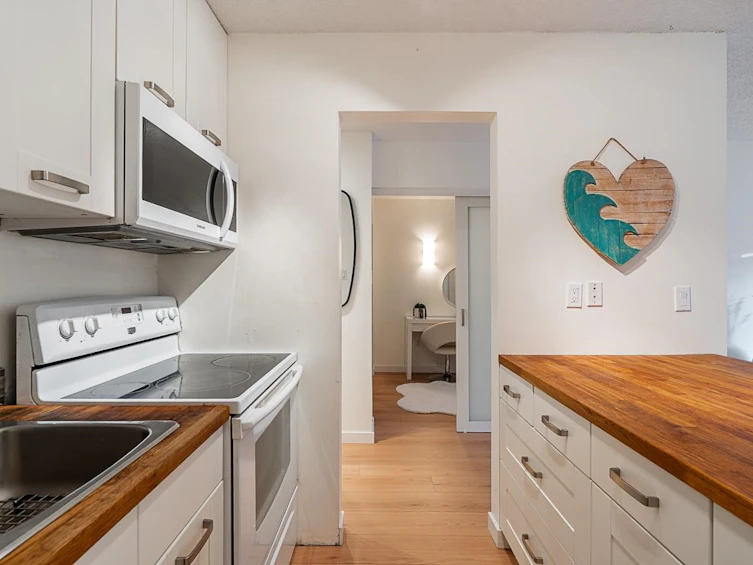 101-550 E 7th Avenue, Vancouver, BC, V5T 1N7 - 11