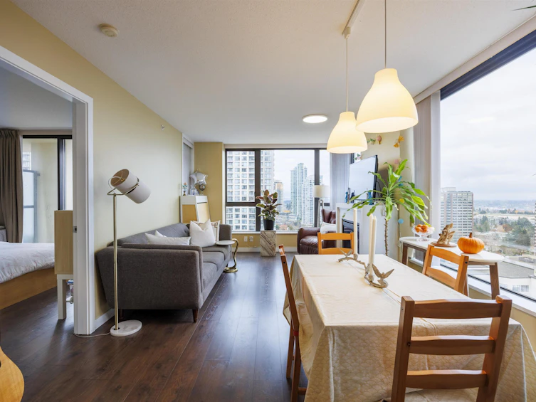 1607-7088 Salisbury Avenue, Burnaby, BC, V5E 0A4 - 3