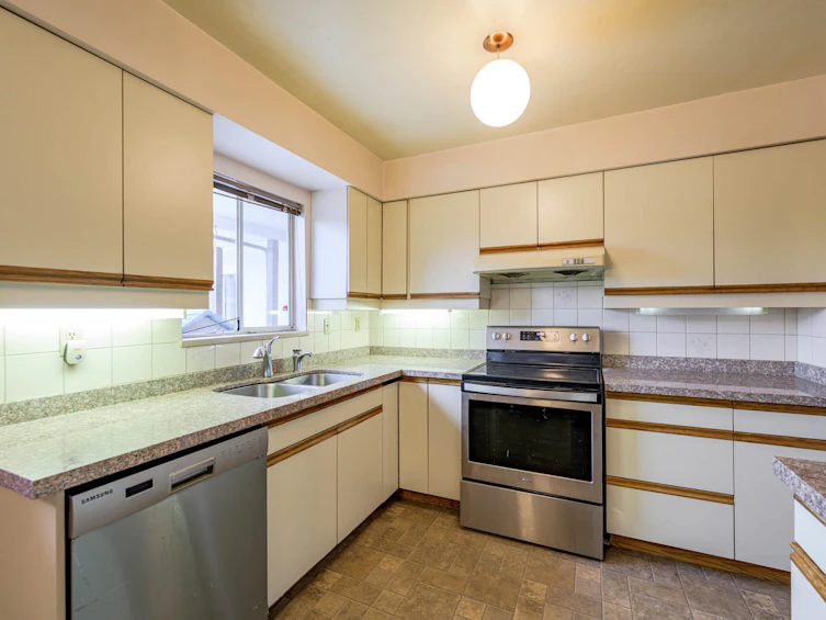 8531 Ash Street, Richmond, BC, V6Y 2S5 - 24