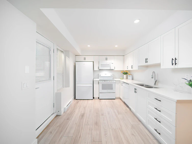 2118 165 Street, Surrey, BC, V3Z 0V7 - 26