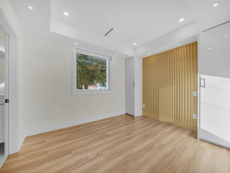 1-2705 E 3rd Avenue, Vancouver, BC, V5M 1H3 - 7
