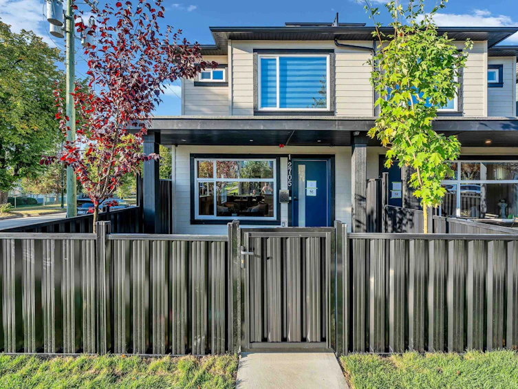 1-2705 E 3rd Avenue, Vancouver, BC, V5M 1H3 - 12