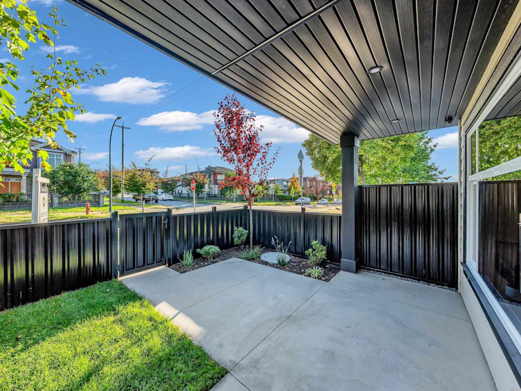 1-2705 E 3rd Avenue, Vancouver, BC, V5M 1H3 - 11