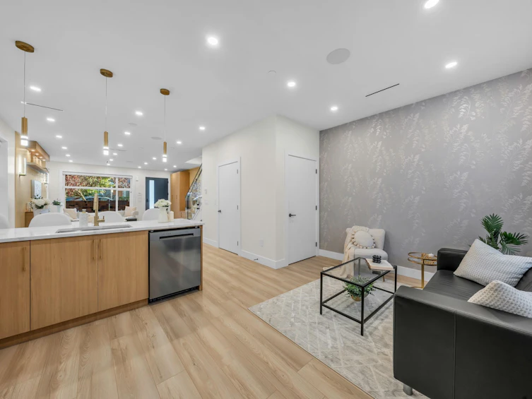 2-2705 E 3rd Avenue, Vancouver, BC, V5M 1H3 - 11